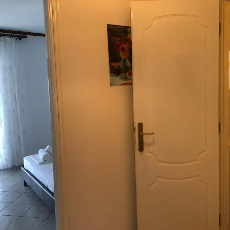 Mandola Lägenhet Skála Marión