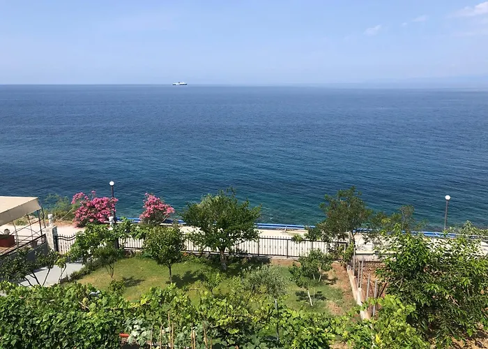 Mandola דירה Skála Marión